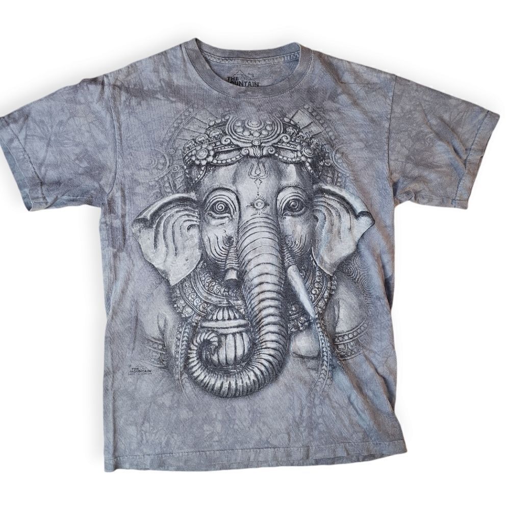 🐘✨ The Mountain Grey Ganesh Elephant Tee – Size Small | EUC
